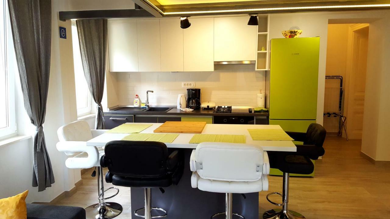 Studio Apartment Vanna - 1St Row To The Sea Abbazia Esterno foto